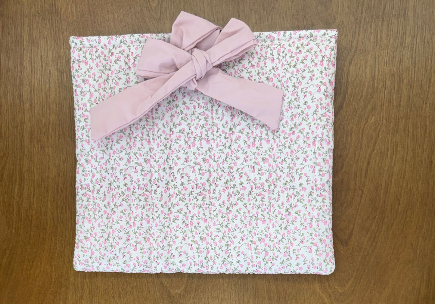 Pink floral quilted bag with pink bow
