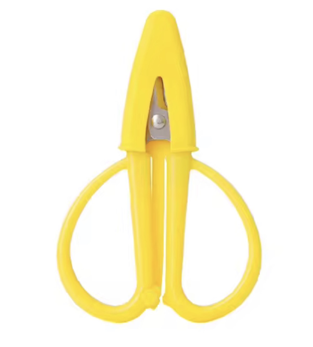 Mini Needlepoint Scissors – Spring-Loaded Snip Shears