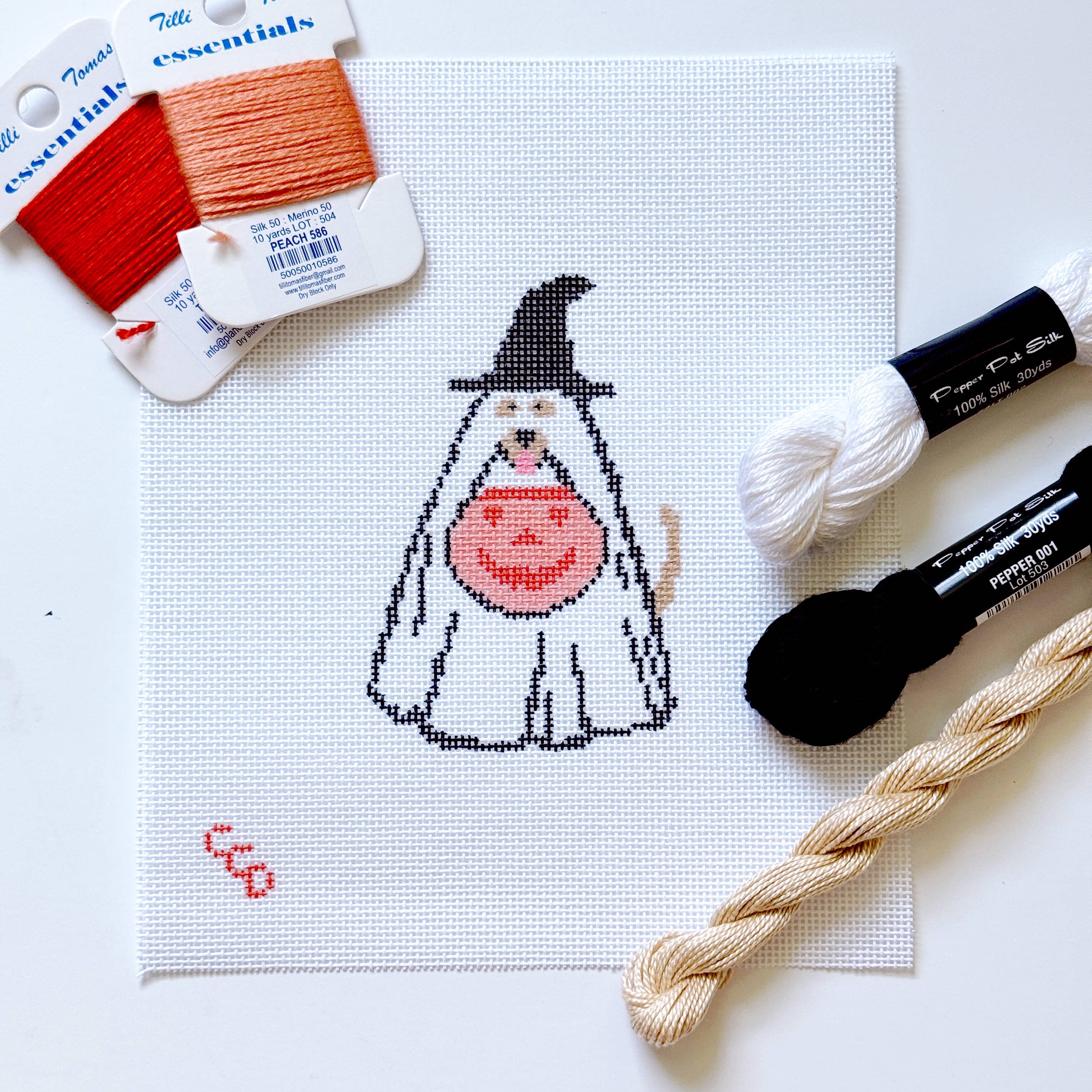 Halloween Needlepoint Canvas 18 Mesh 4" Design, Fall Needlep